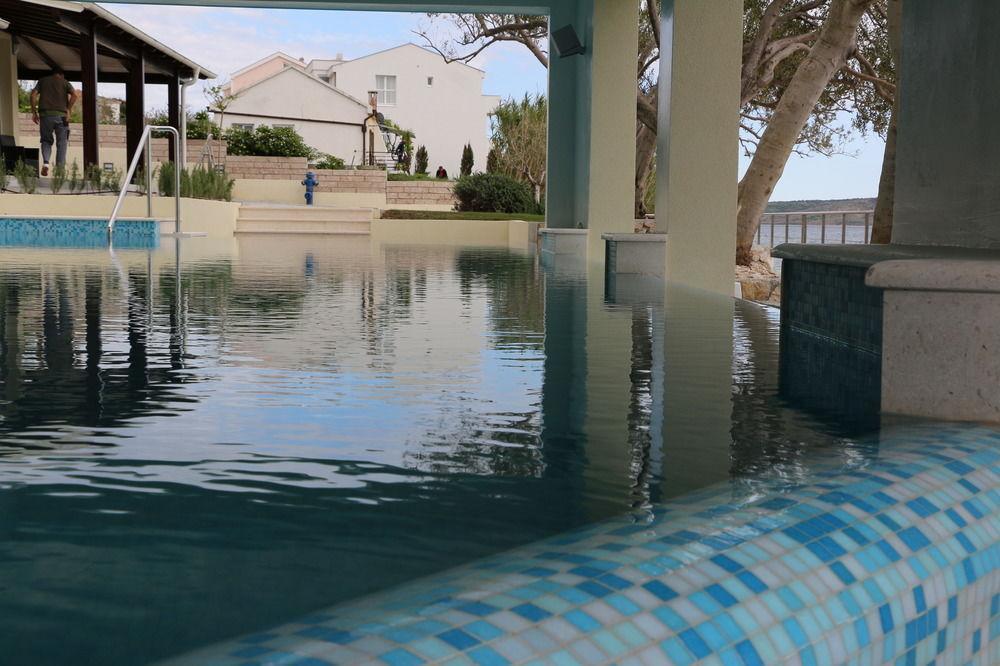 Hotel Vila 4M Ražanac المظهر الخارجي الصورة