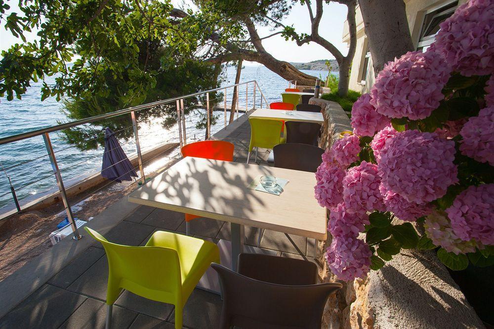 Hotel Vila 4M Ražanac المظهر الخارجي الصورة