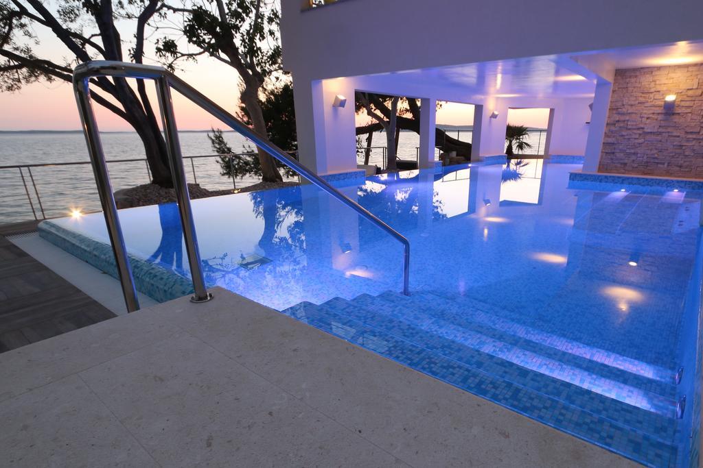Hotel Vila 4M Ražanac المظهر الخارجي الصورة