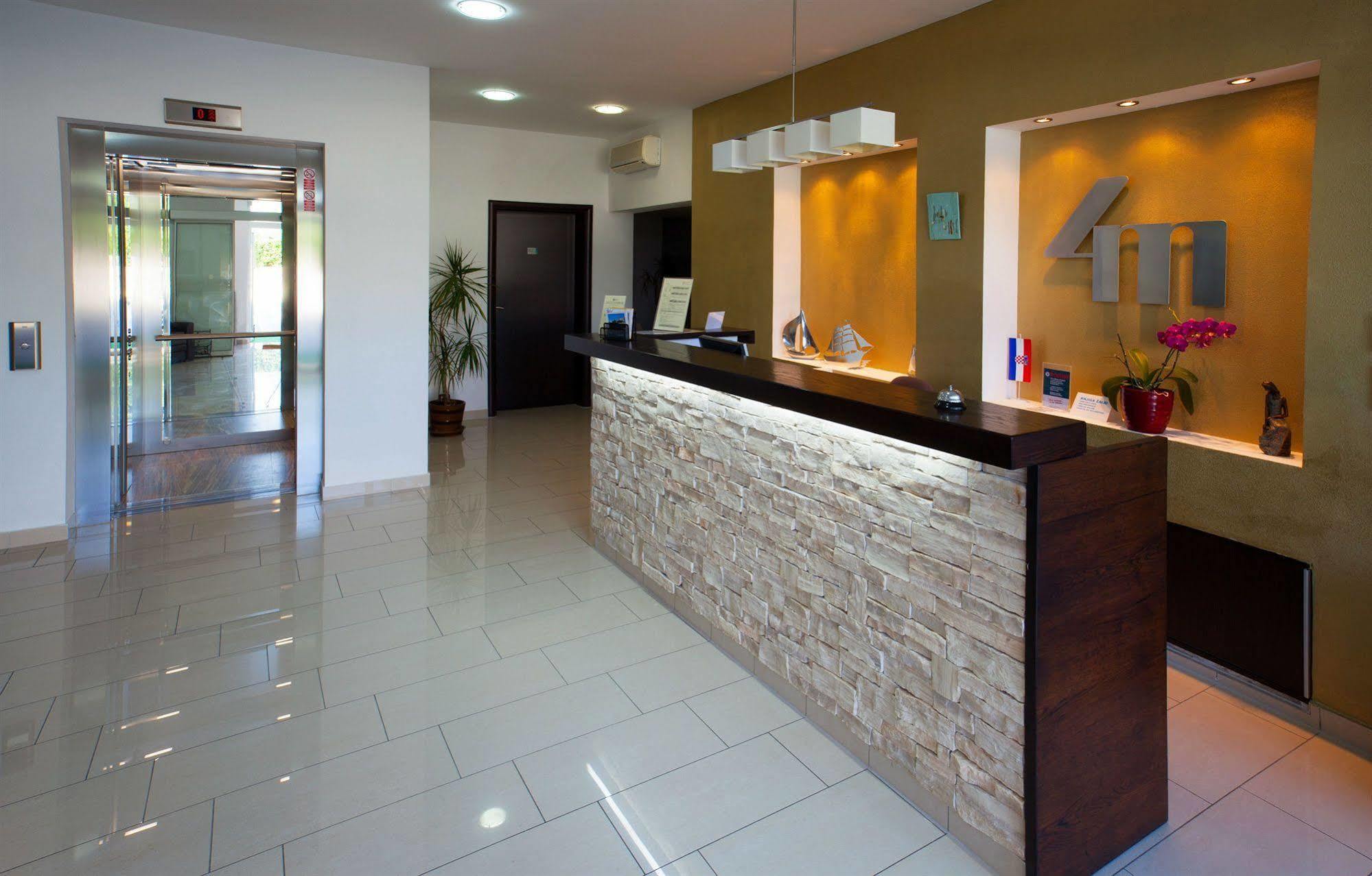 Hotel Vila 4M Ražanac المظهر الخارجي الصورة