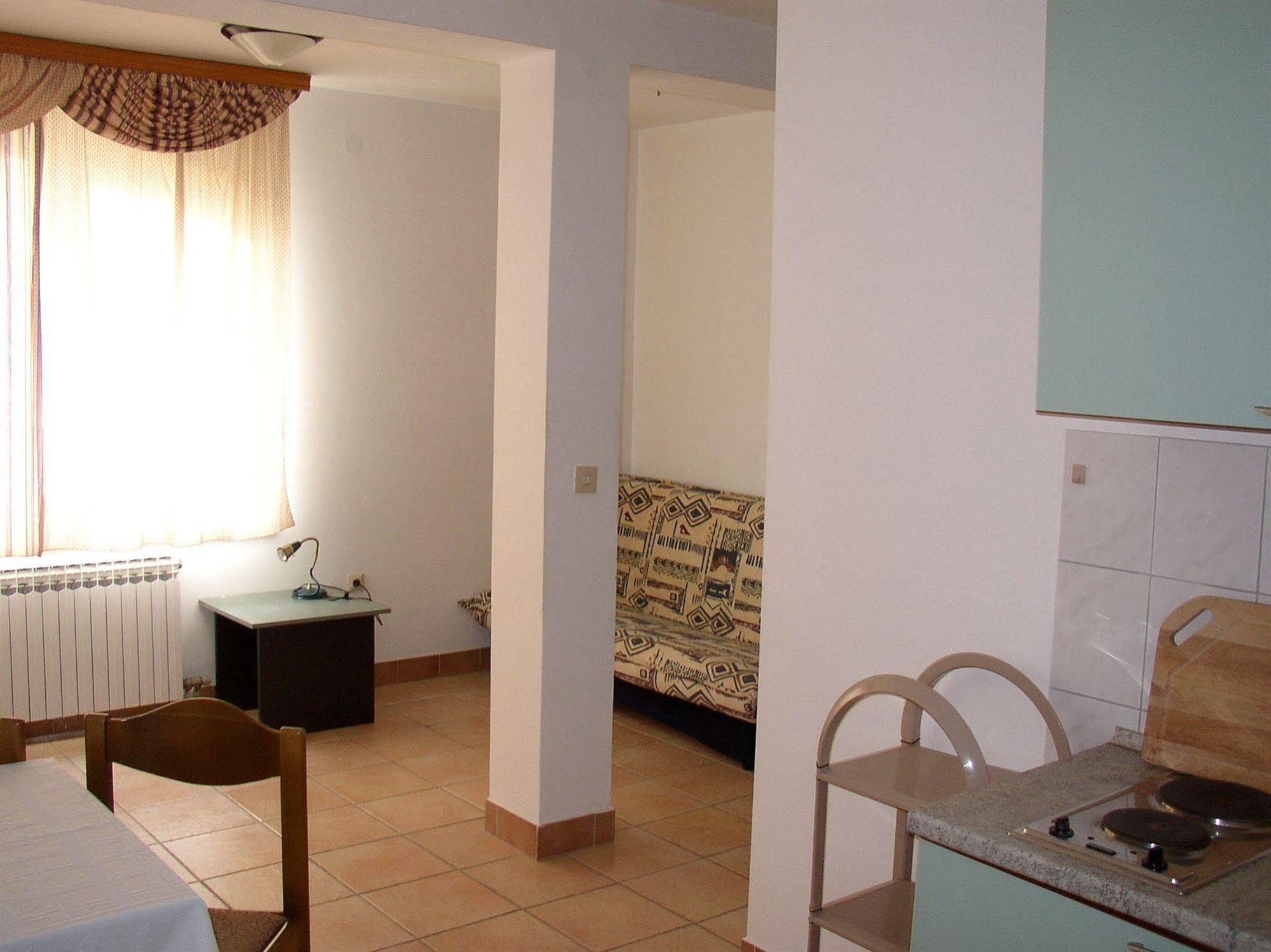 Hotel Vila 4M Ražanac المظهر الخارجي الصورة
