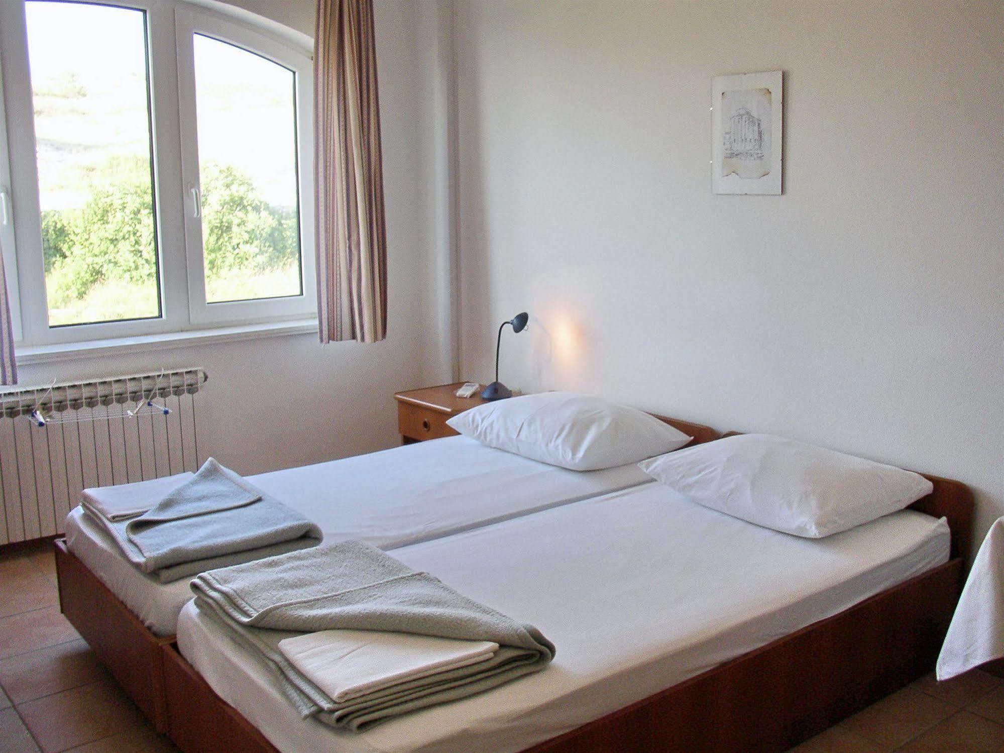 Hotel Vila 4M Ražanac المظهر الخارجي الصورة