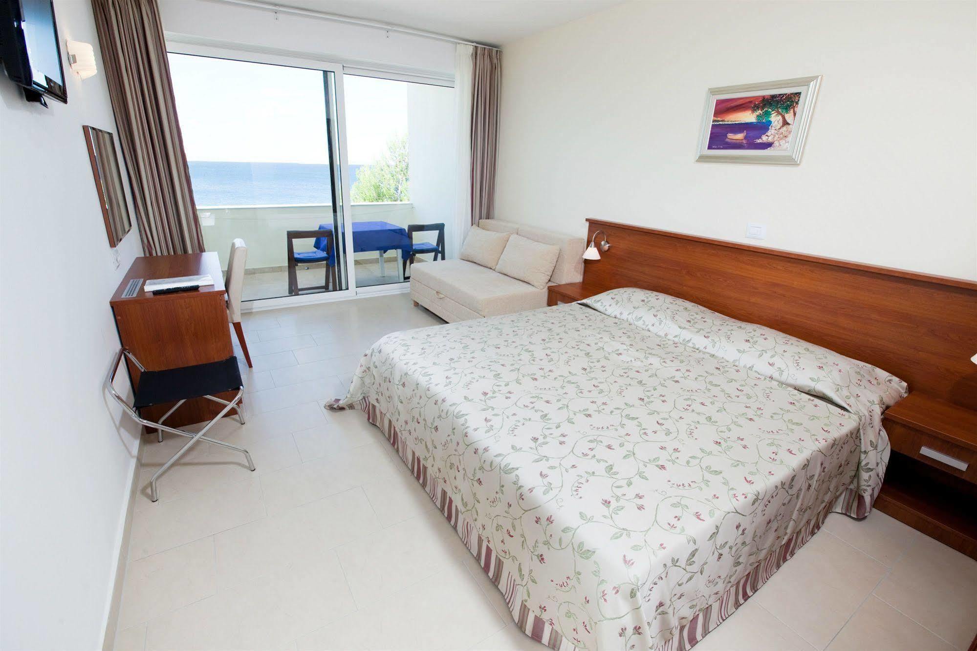 Hotel Vila 4M Ražanac المظهر الخارجي الصورة